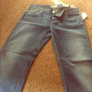 Women’s guess jeans